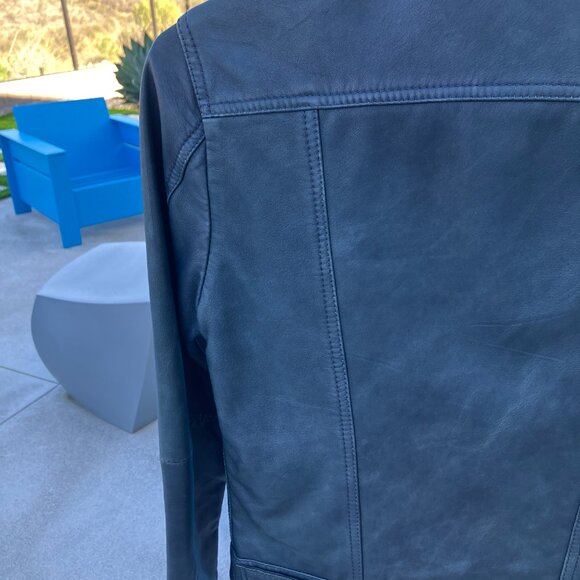 Levi's iconic supple leather trucker jacket in navy, size XS - Picture 8 of 9